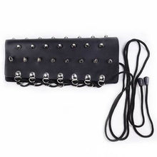 Cargar imagen en el visor de la galería, Brazaleta Negro